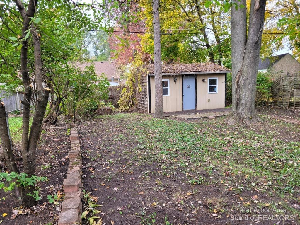 21207 Inkster Road Farmington Hills, MI 48336 - Photo 15 of 15 Photo 15