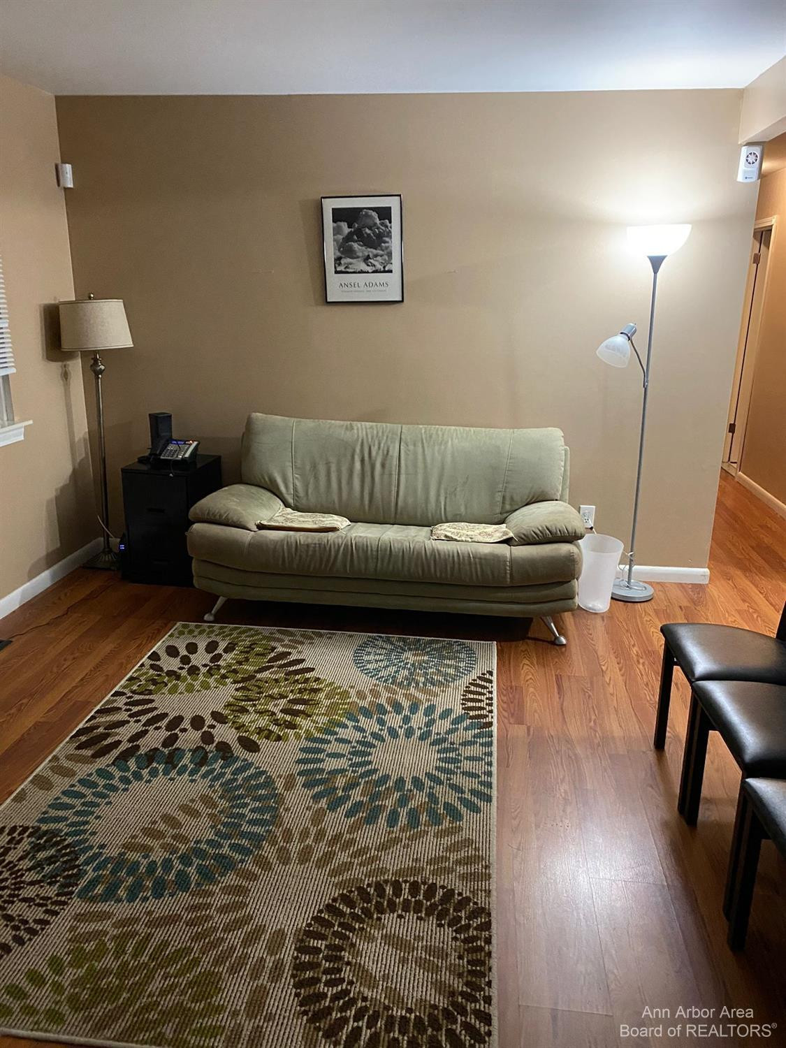 21207 Inkster Road Farmington Hills, MI 48336 - Photo 6 of 15 Photo 6