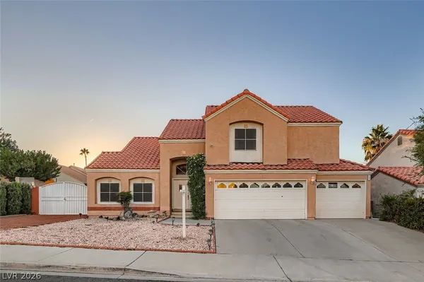 $540,000 | 405 Donner Pass Drive, Henderson, NV 89014