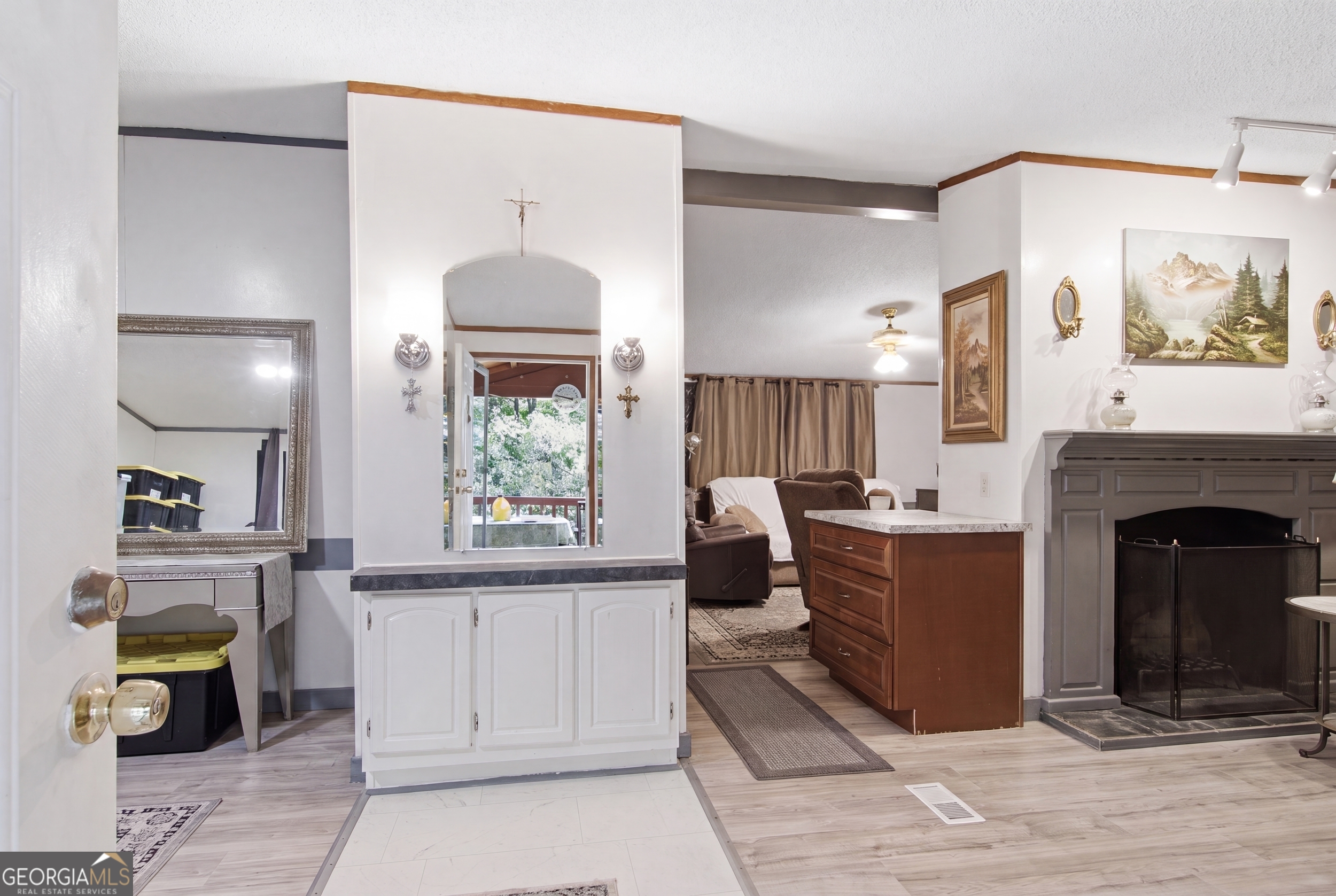 346 Watkins Field Road Clayton, GA 30525 - Photo 6 of 36 Gallery Image 6