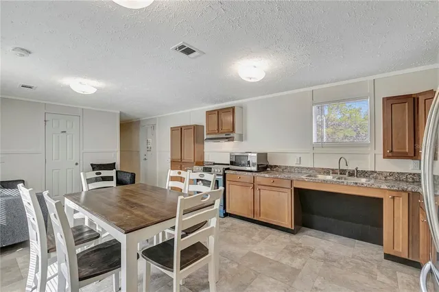 $199,900 | 6560 West Avocado Street, Crystal River, FL 34429