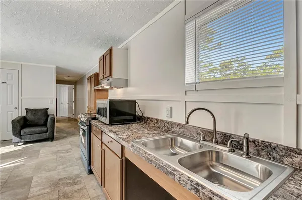 $179,900 | 6560 West Avocado Street, Crystal River, FL 34429