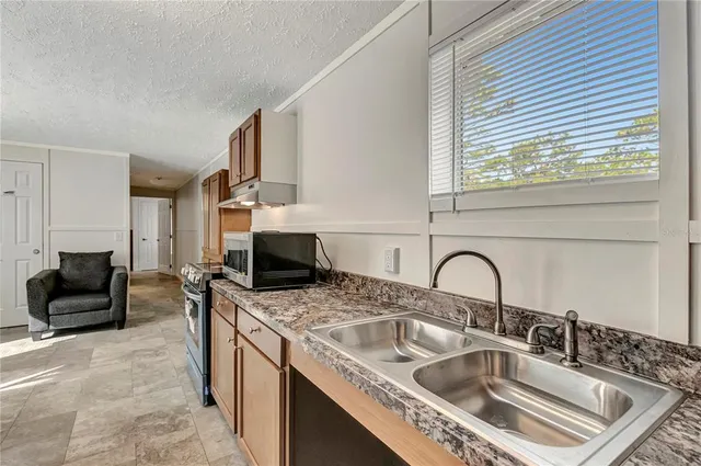 $199,900 | 6560 West Avocado Street, Crystal River, FL 34429