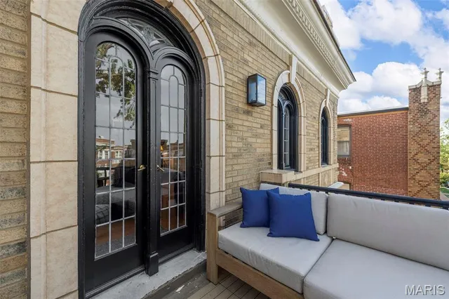 $475,000 | 6232 Southwood Avenue, Unit 3, St. Louis, MO 63105