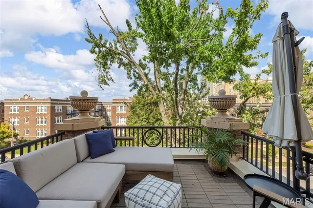 $475,000 | 6232 Southwood Avenue, Unit 3, St. Louis, MO 63105