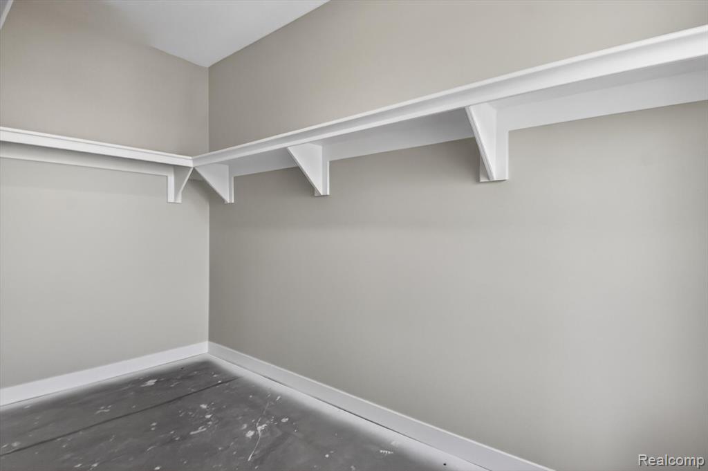 804 North Main Street, Unit 3A Rochester, MI 48307 - Photo 24 of 37
