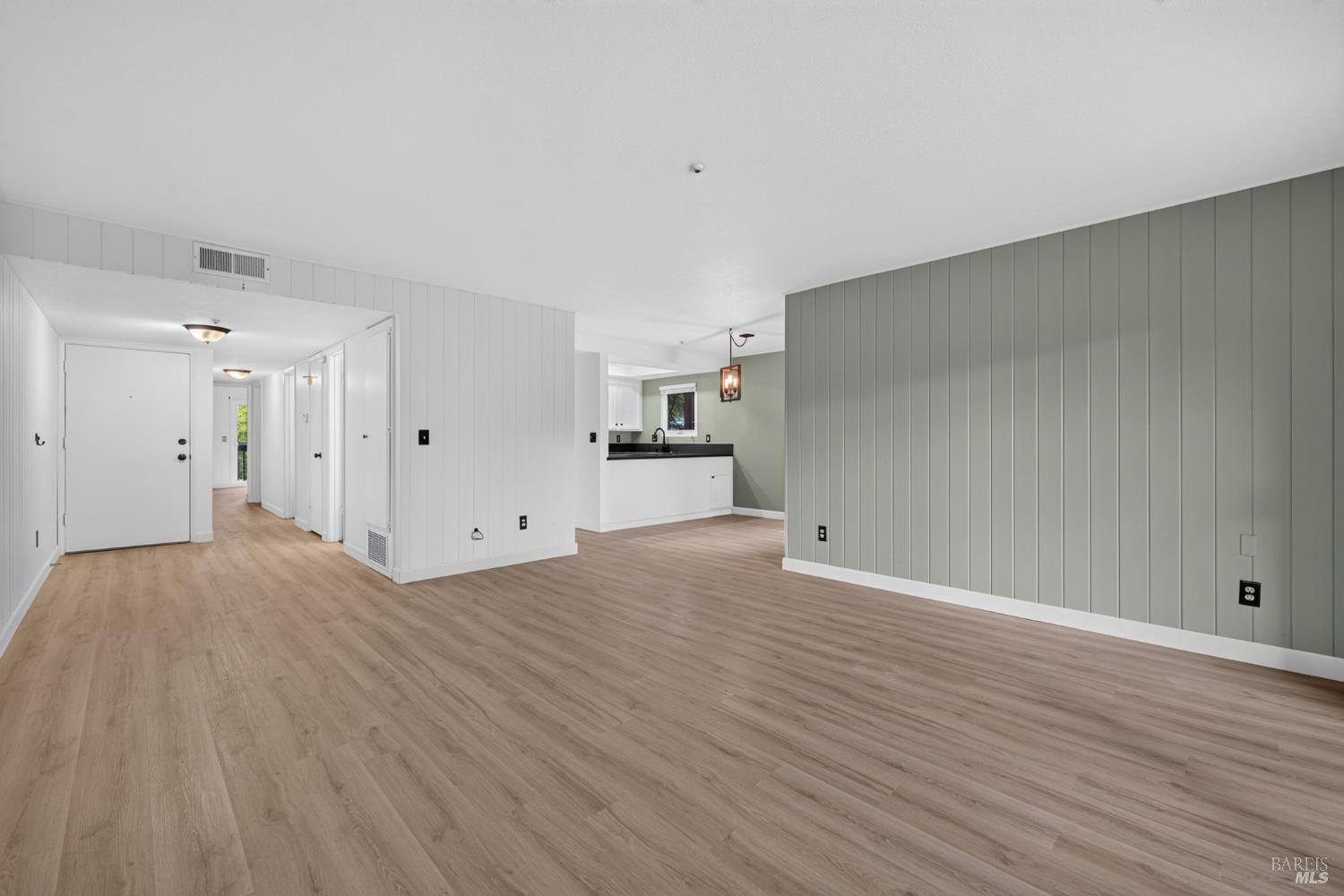 300 Los Alamos Road, Unit 201 Santa Rosa, CA 95409 - Photo 18 of 39 Gallery Image 18