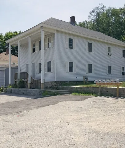 $1,550 | 31-33 Leicester Street, Unit 2, North Oxford, MA 01537