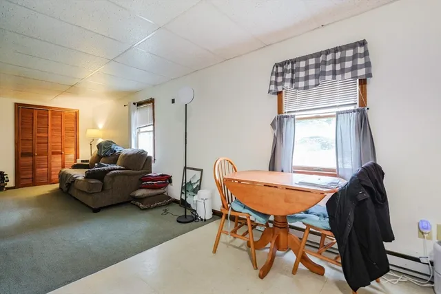 $1,550 | 31-33 Leicester Street, Unit 2, North Oxford, MA 01537