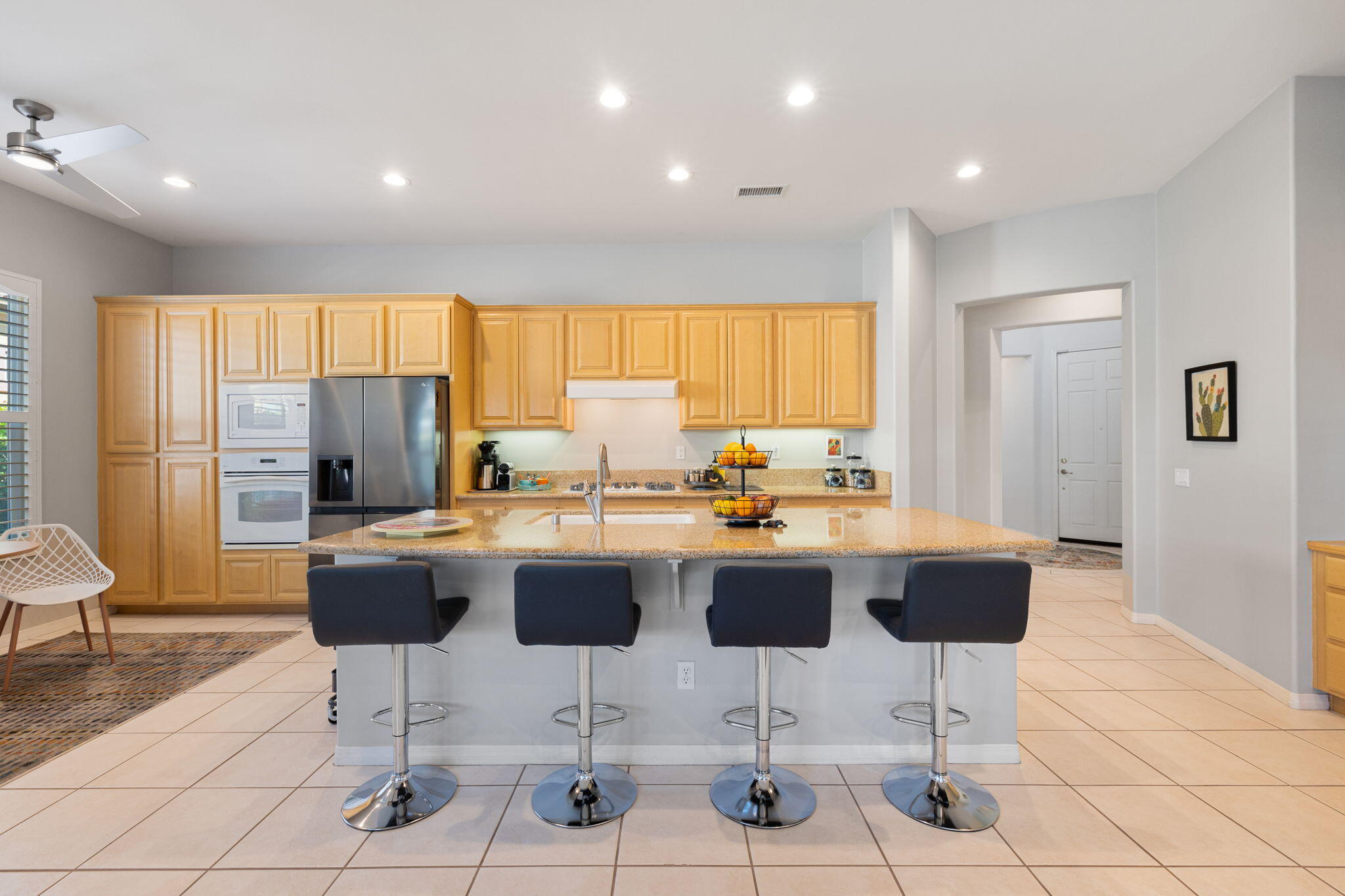 37 Shoreline Drive Rancho Mirage, CA 92270 - Photo 21 of 59 43-web-or-mls-8M4A0502