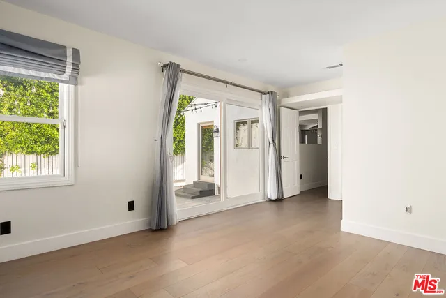 $9,495 | 8921 Ashcroft Avenue, West Hollywood, CA 90048