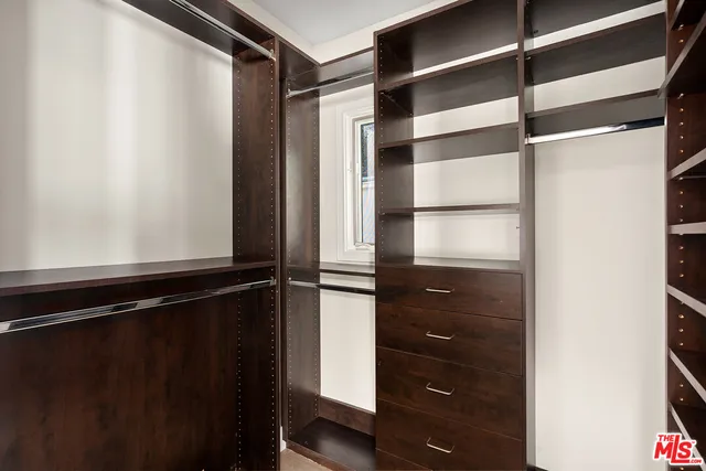 $9,495 | 8921 Ashcroft Avenue, West Hollywood, CA 90048