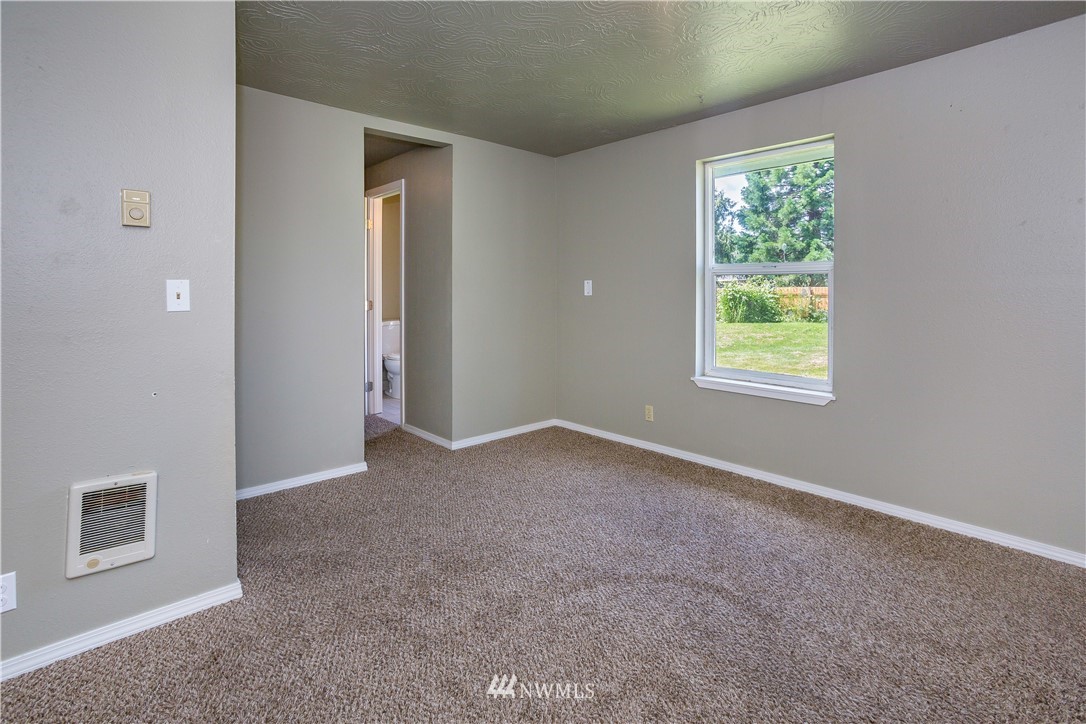 132 Rodgers Road Silverlake, WA 98645 - Photo 10 of 18 Gallery Image 10