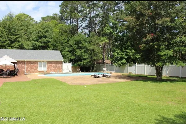 $245,000 | 1600 Christine Drive, McComb, MS 39648