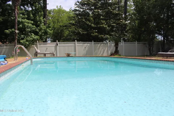 $245,000 | 1600 Christine Drive, McComb, MS 39648