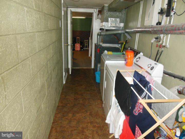 3244 Fordham Road Philadelphia, PA 19114 - Photo 17 of 21 Laundry Room