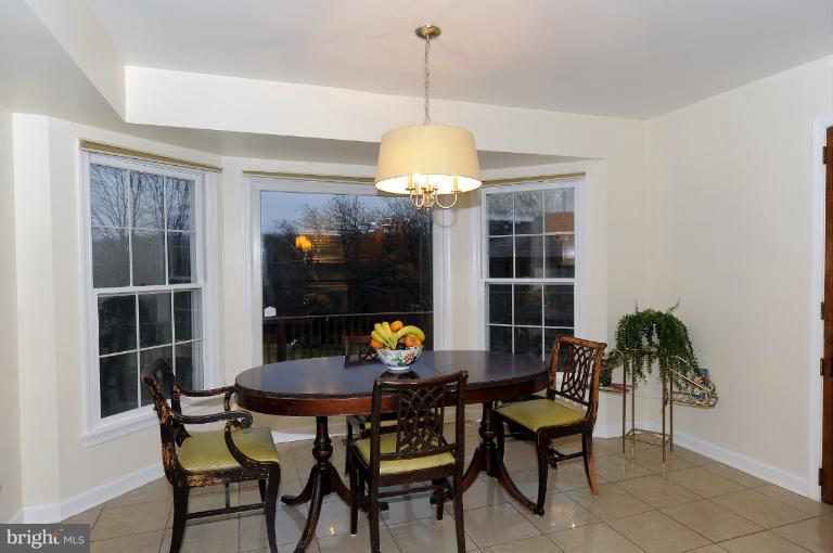 16347 Frederick Road Woodbine, MD 21797 - Photo 2 of 27 Kitchen