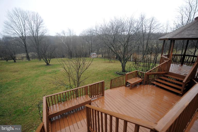 16347 Frederick Road Woodbine, MD 21797 - Photo 11 of 27 Exterior (Rear)