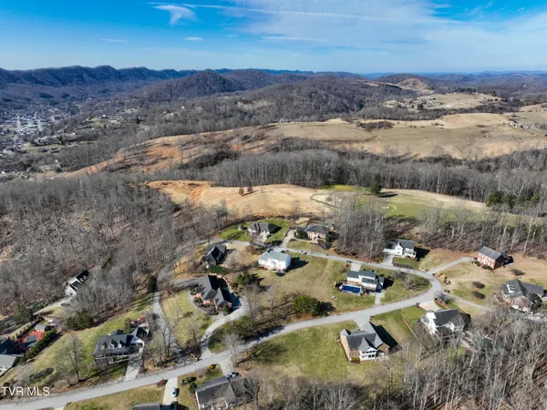$499,900 | 945 Moccasin Hills Drive, Gate City, VA 24251