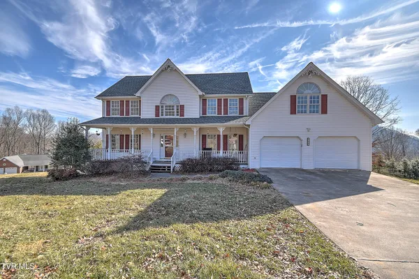 $499,900 | 945 Moccasin Hills Drive, Gate City, VA 24251