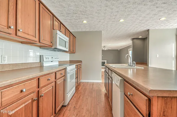 $499,900 | 945 Moccasin Hills Drive, Gate City, VA 24251