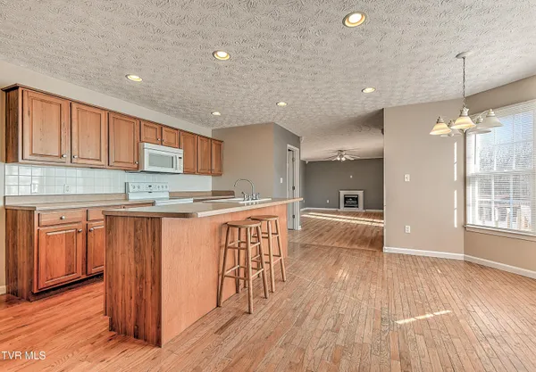 $499,900 | 945 Moccasin Hills Drive, Gate City, VA 24251