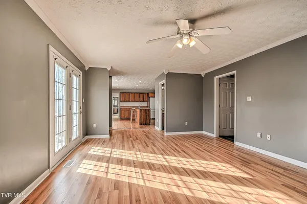 $499,900 | 945 Moccasin Hills Drive, Gate City, VA 24251