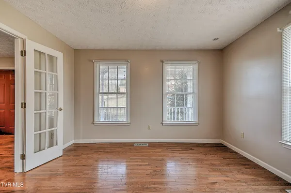 $499,900 | 945 Moccasin Hills Drive, Gate City, VA 24251