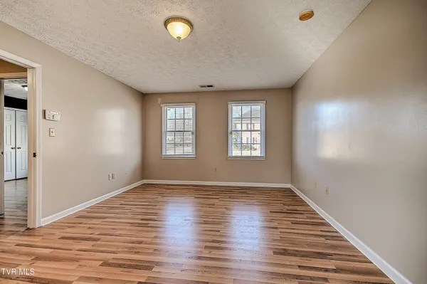 $499,900 | 945 Moccasin Hills Drive, Gate City, VA 24251