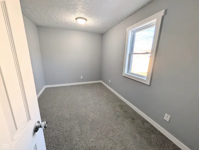 $250,000 | 459 North Elliott Avenue, Martinsville, IN 46151