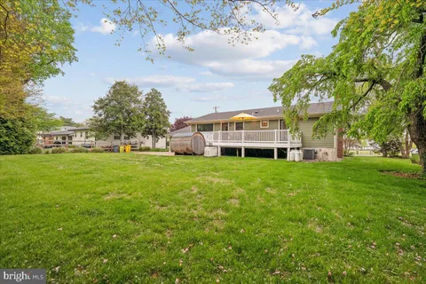 $839,900 | 102 Green Spring Drive, Annapolis, MD 21403