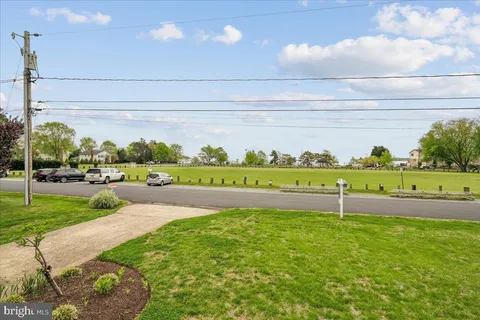 $839,900 | 102 Green Spring Drive, Annapolis, MD 21403