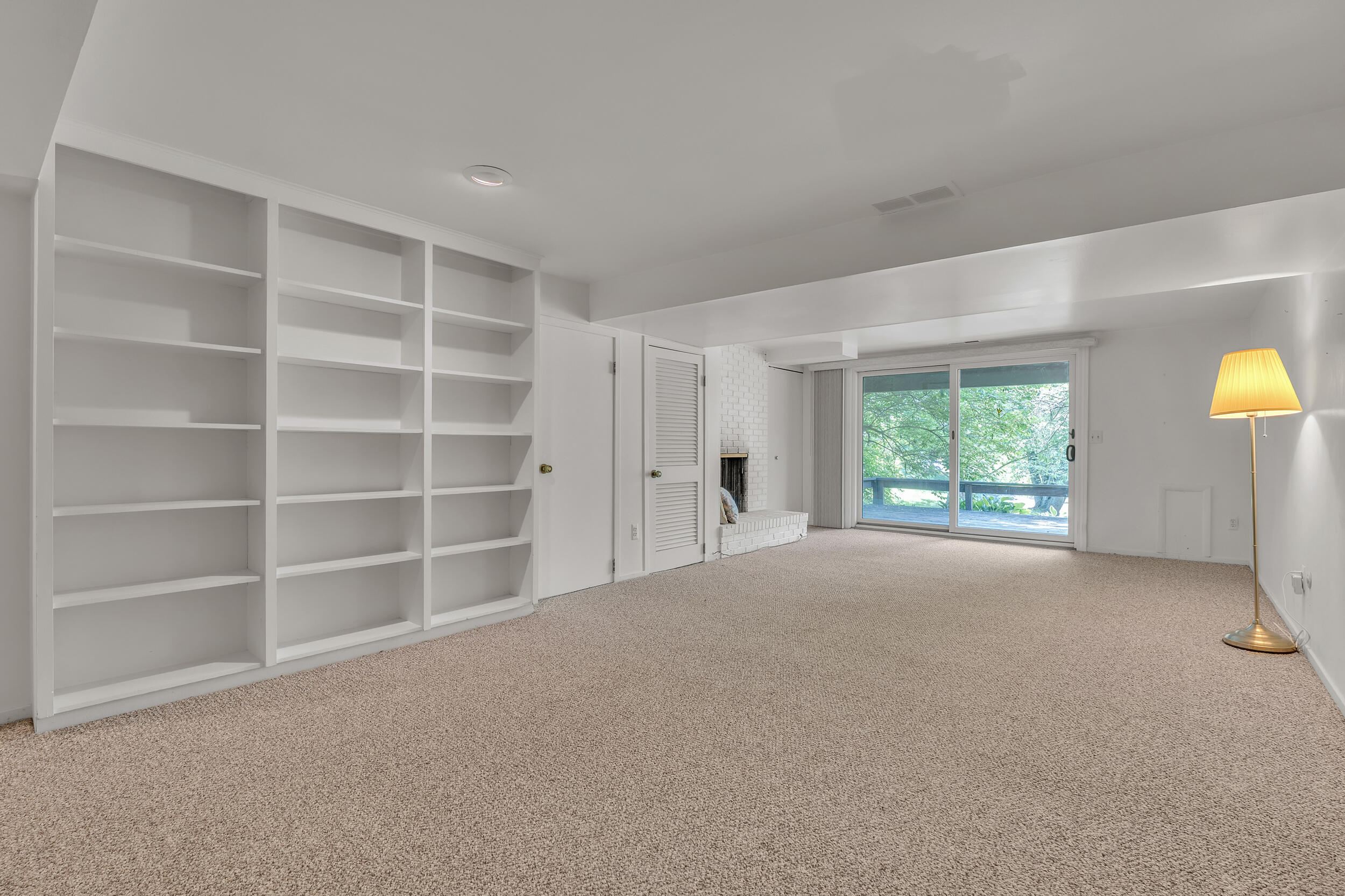 826 Earhart Road Ann Arbor, MI 48105 - Photo 27 of 38 earhart-41