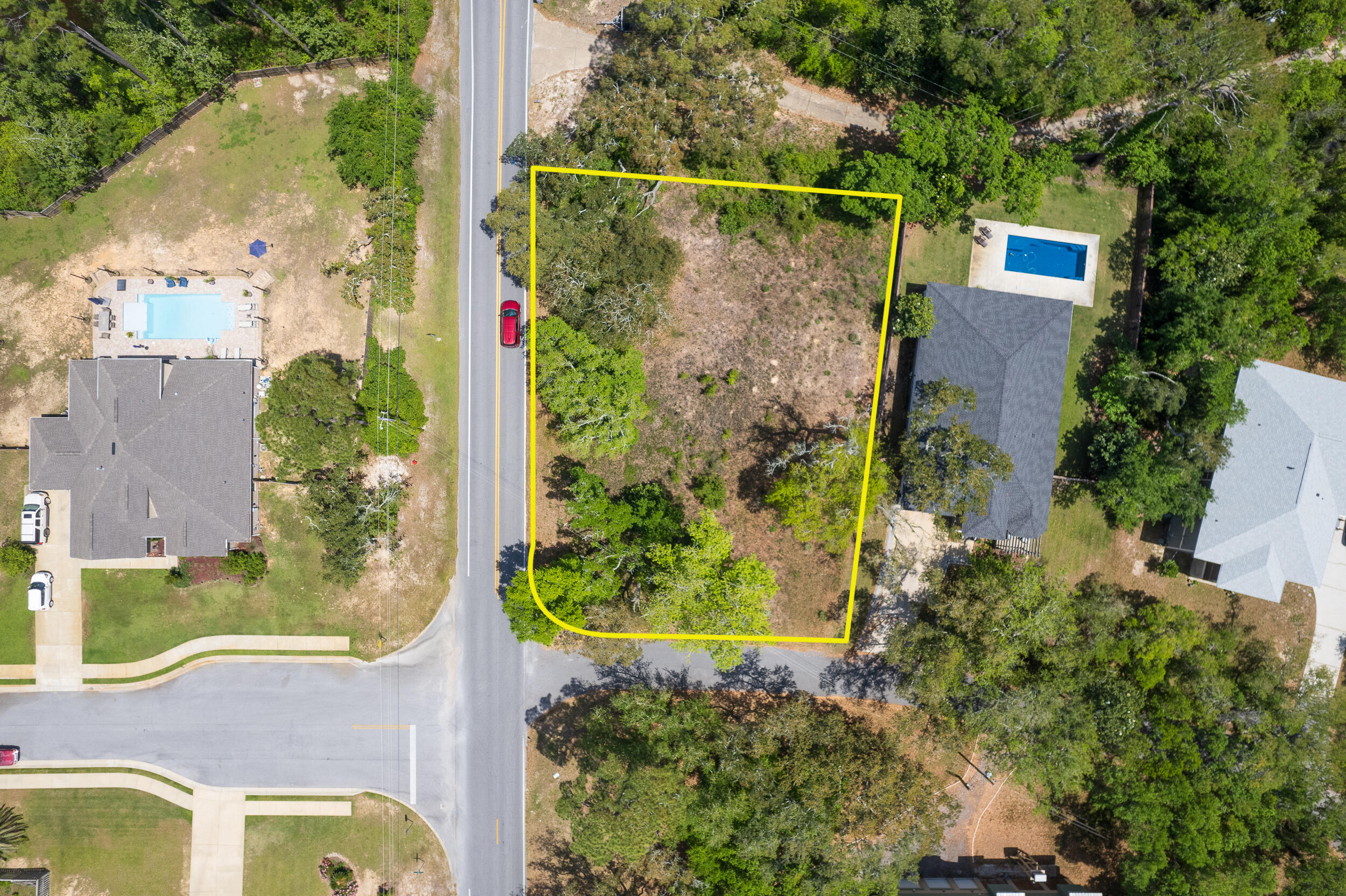 4652 Smokey Road Gulf Breeze, FL 32563 - Photo 8 of 10 09-20250421_4652-Smokey-Rd_drn_009