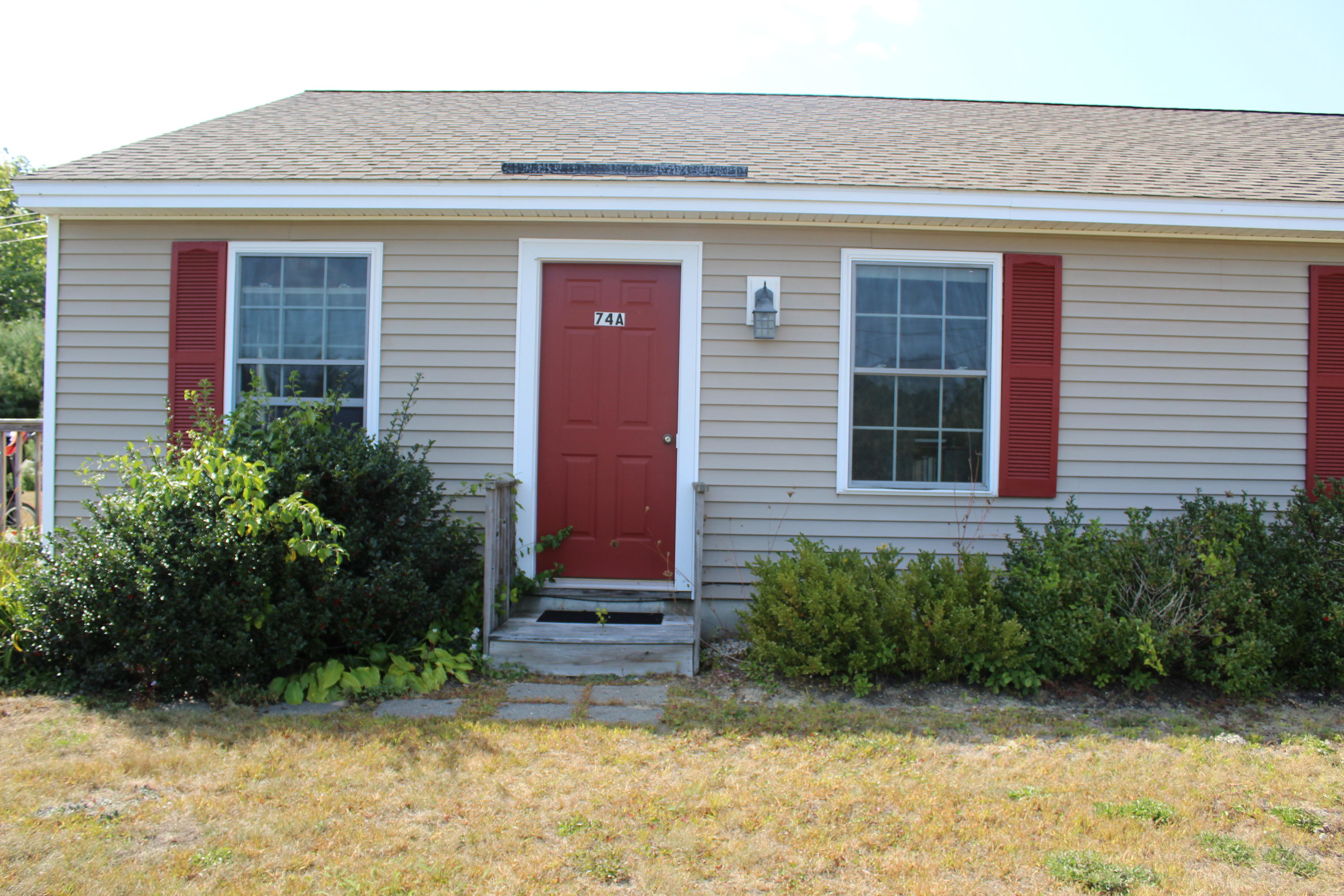 74 Fernald Road Freeport, ME 04032 - Photo 5 of 22 IMG_1069