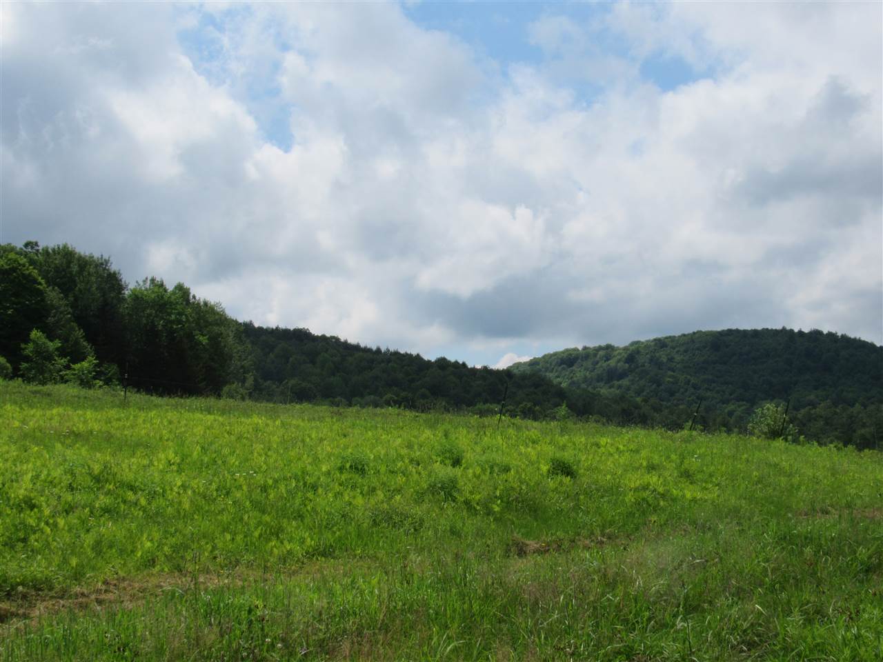 429 B Allen Hill Road Pomfret, VT 05053 - Photo 2 of 4