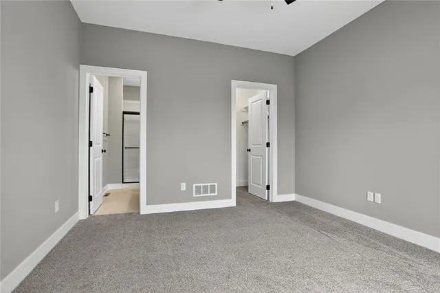 $689,900 | 13670 Northwest 71 Street, Parkville, MO 64152