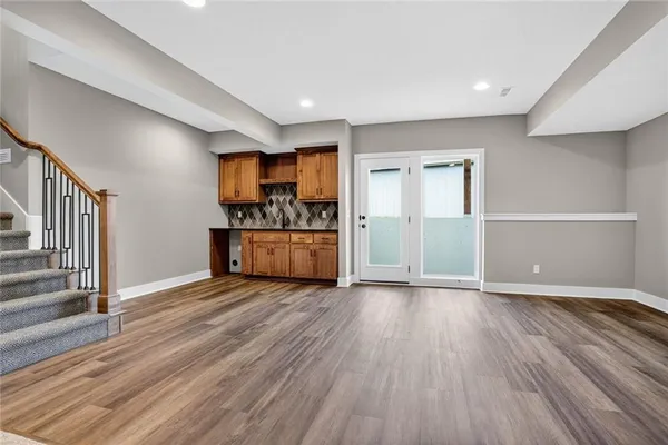 $689,900 | 13670 Northwest 71 Street, Parkville, MO 64152