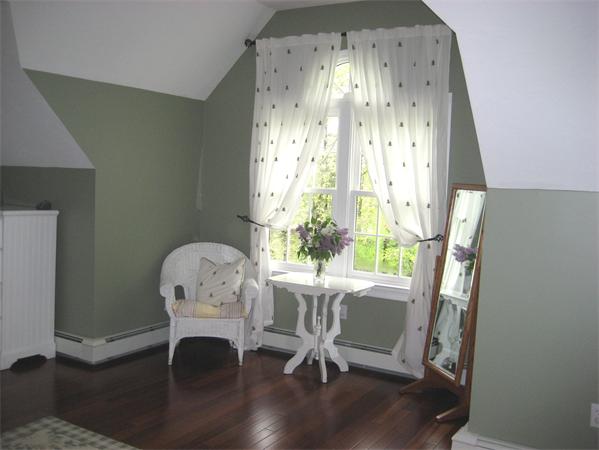 70 Oxbow Road Canton, MA 02021 - Photo 12 of 25 Gallery Image 12