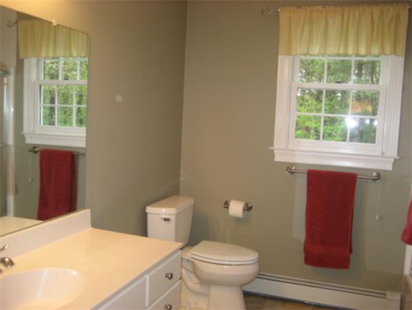 70 Oxbow Road Canton, MA 02021 - Photo 17 of 25 Gallery Image 17