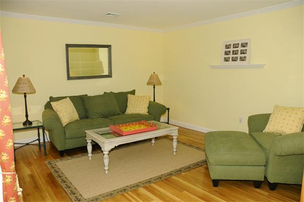 70 Oxbow Road Canton, MA 02021 - Photo 8 of 25 Gallery Image 8