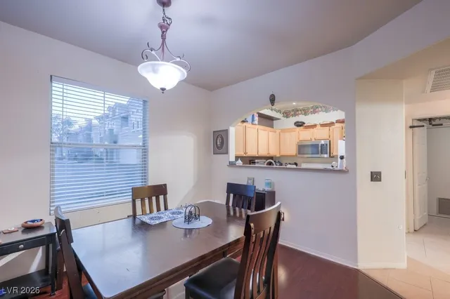 $250,000 | 9975 Peace Way, Unit 1020, Las Vegas, NV 89147