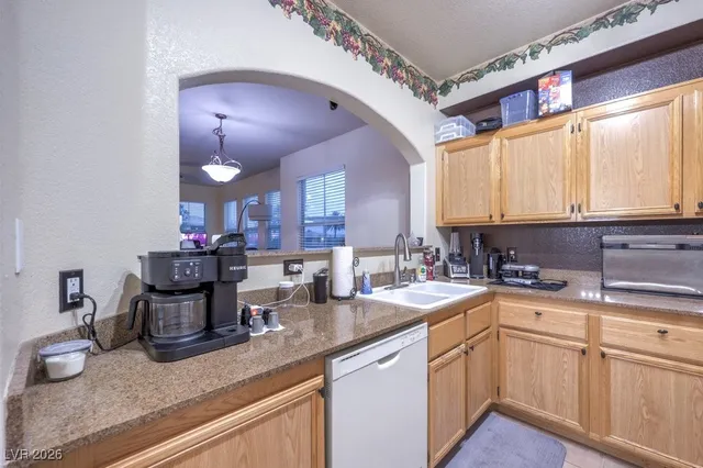 $250,000 | 9975 Peace Way, Unit 1020, Las Vegas, NV 89147