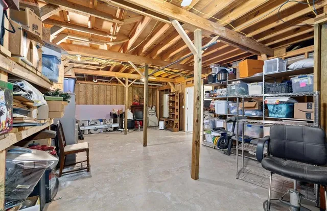 $379,900 | 3000 4th Street, Brownwood, TX 76801