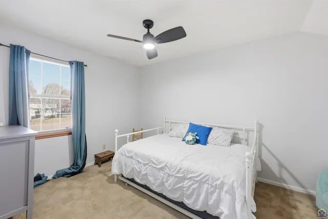 $299,500 | 6309 Southwest 28th Street, Topeka, KS 66614