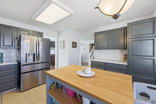 $299,500 | 6309 Southwest 28th Street, Topeka, KS 66614