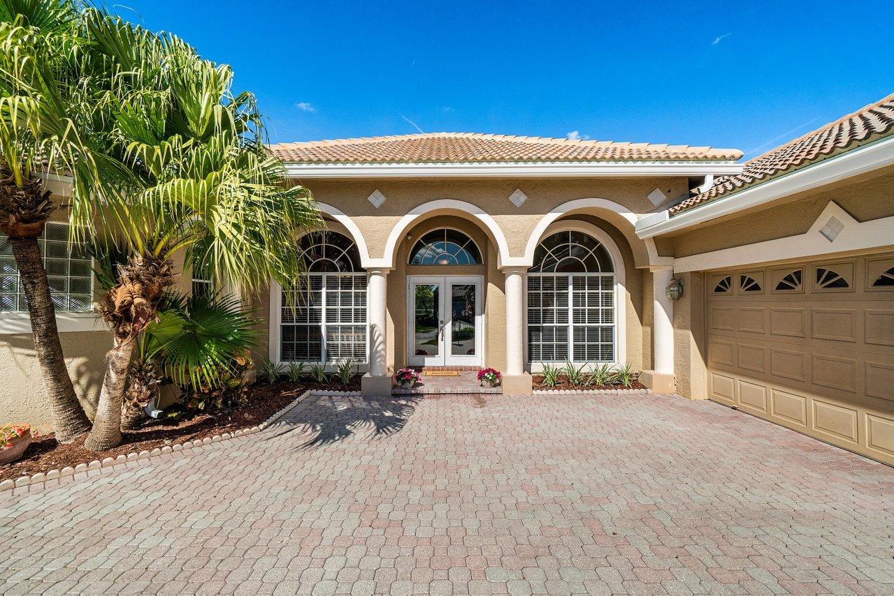 12222 Rockledge Circle Boca Raton, FL 33428 - Photo 3 of 33 004-12222RockledgeCircle-BocaRaton-FL-33