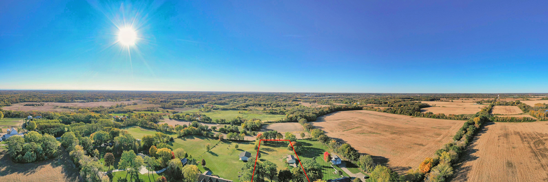 3511 West Gracy Road McHenry, IL 60050 - Photo 3 of 49 an aerial view of residential building and an ocean
