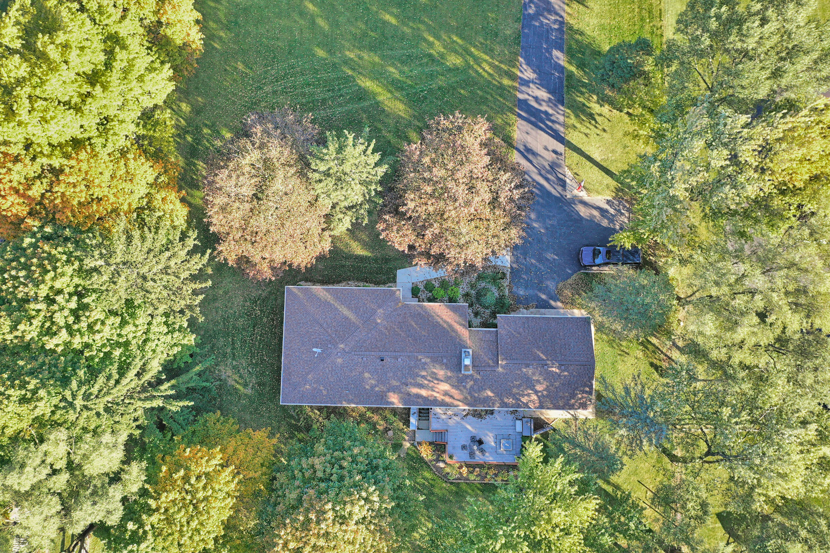 3511 West Gracy Road McHenry, IL 60050 - Photo 47 of 49 an aerial view of a house with yard and outdoor seating