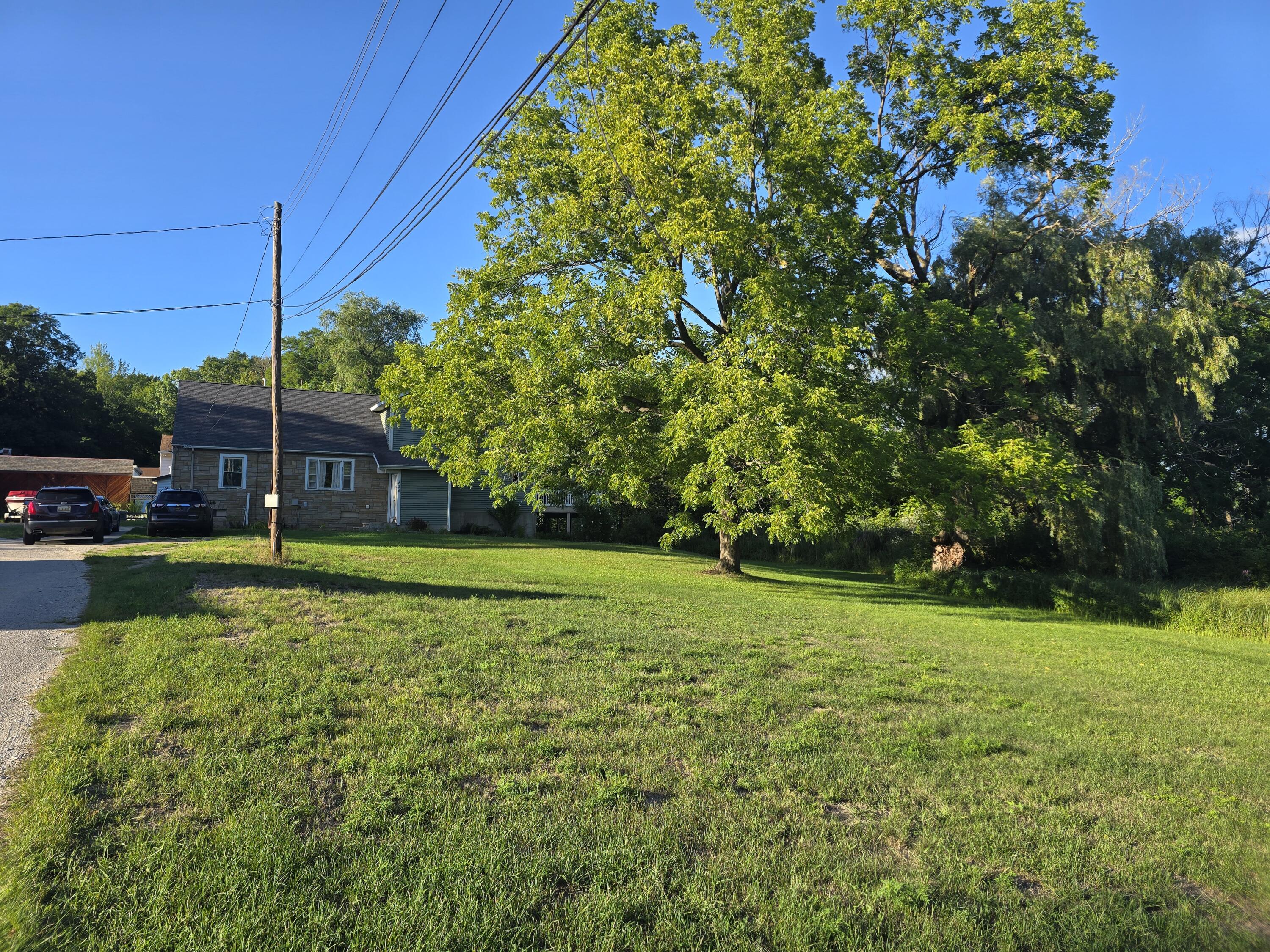 834 Dykstra Road Muskegon, MI 49445 - Photo 3 of 10 1000021280
